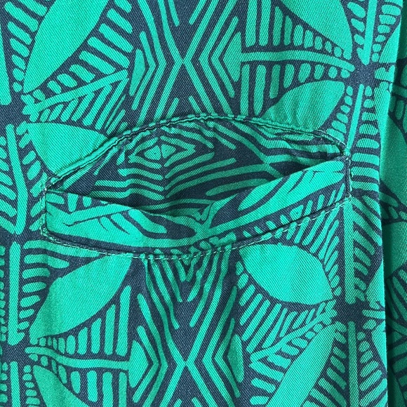 Tanoa Island wear Rayon shirt - Color Green / Navy - size M - Picture 5 of 7